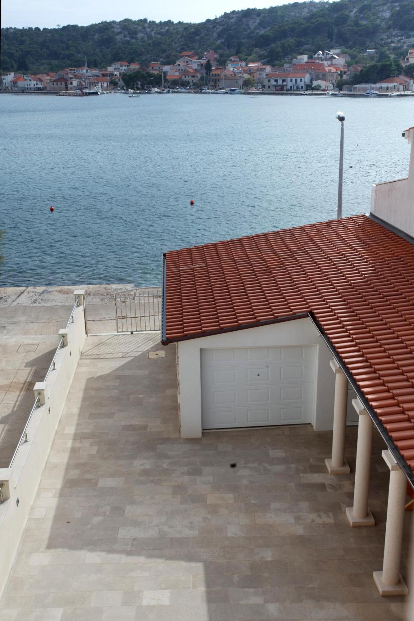 Apartments Tisno - Villa Mare Exterior photo